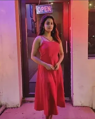 Escorts Charai